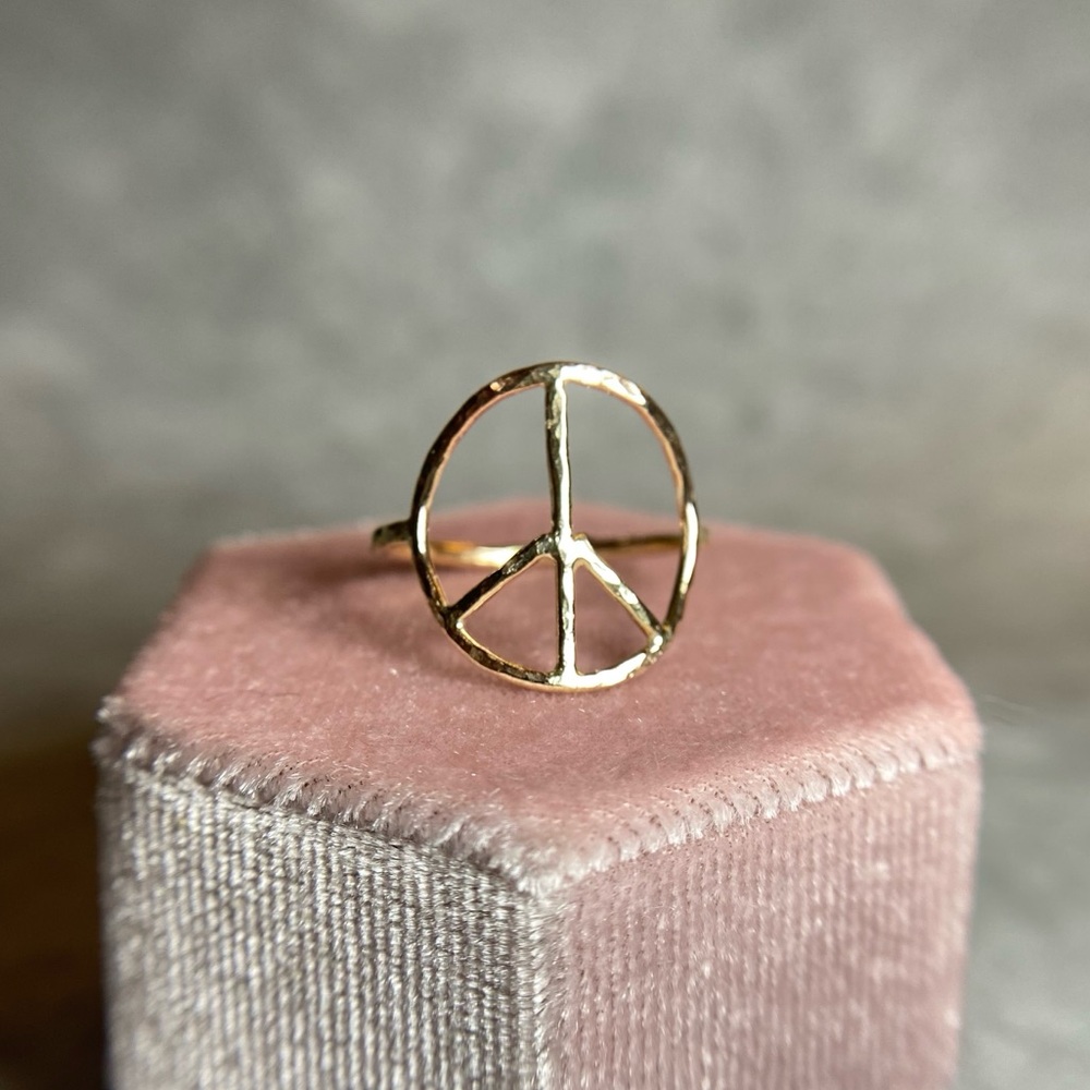 14k Gold Peace symbol ring, handmade peace ring, classy ring for women NWT - Picture 7 of 9